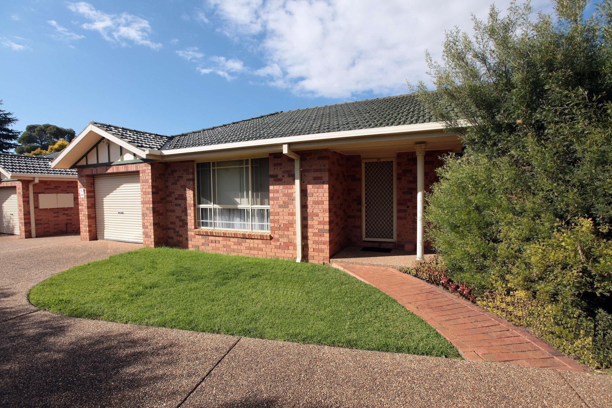 Best Western Ambassador Motor Inn & Apartments Wagga Wagga Exterior foto
