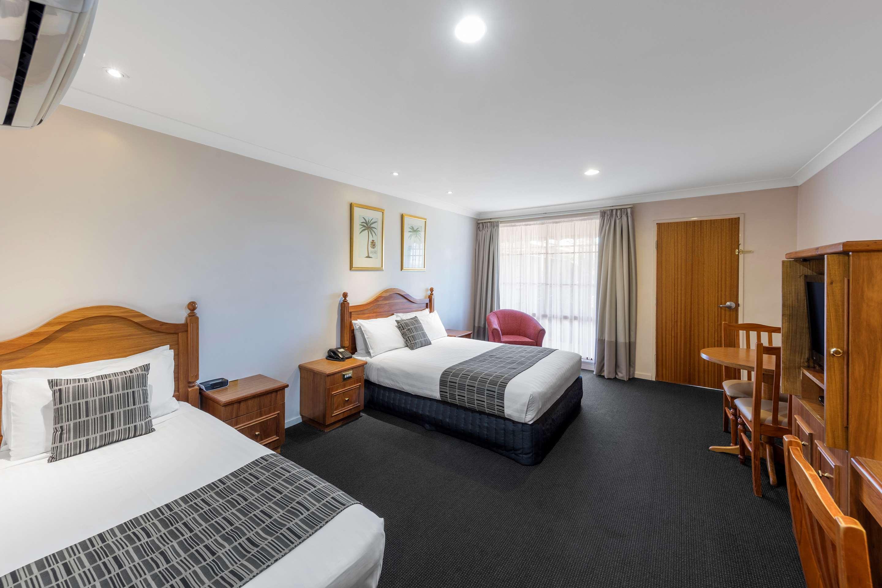 Best Western Ambassador Motor Inn & Apartments Wagga Wagga Exterior foto