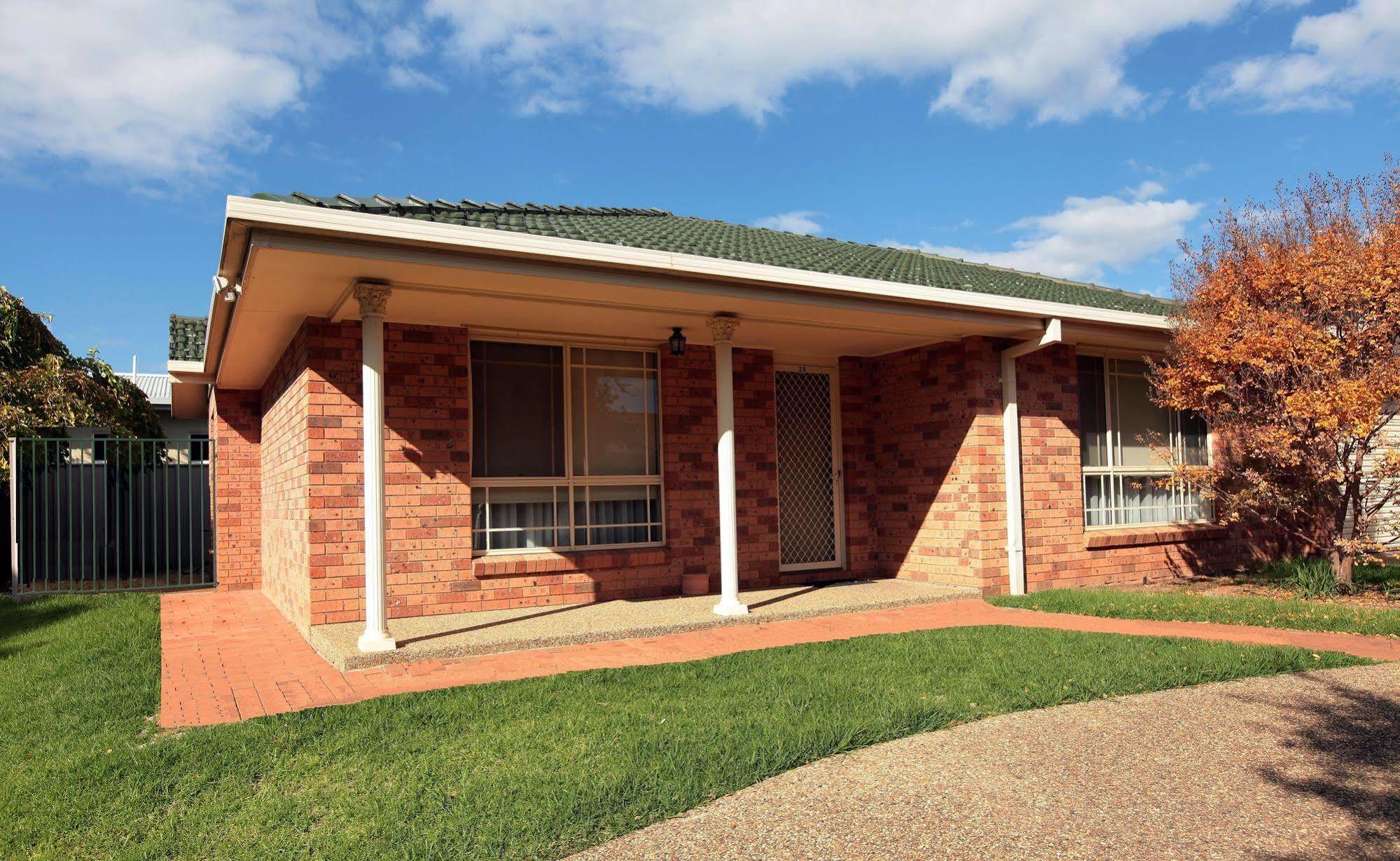 Best Western Ambassador Motor Inn & Apartments Wagga Wagga Exterior foto