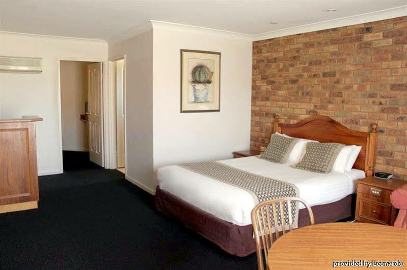 Best Western Ambassador Motor Inn & Apartments Wagga Wagga Exterior foto